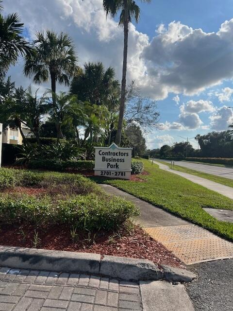 2781 Vista Parkway 4