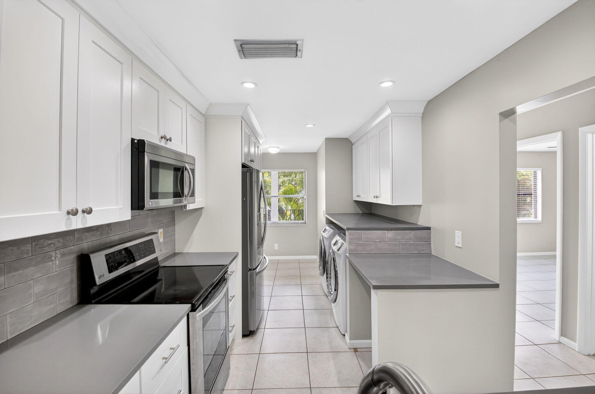 3011 SW 21st Terrace 382a