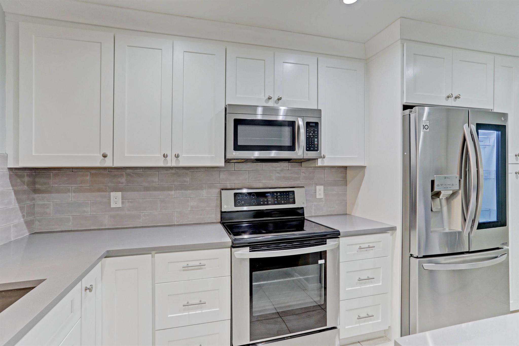 3011 SW 21st Terrace 382a