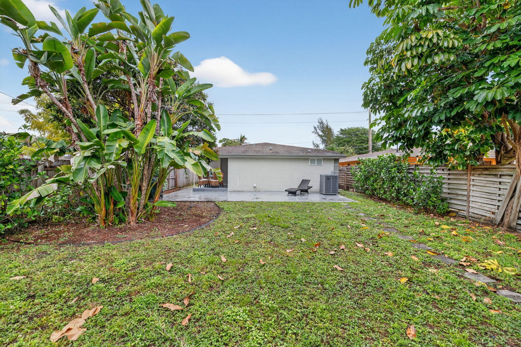 698 NE 36th Street