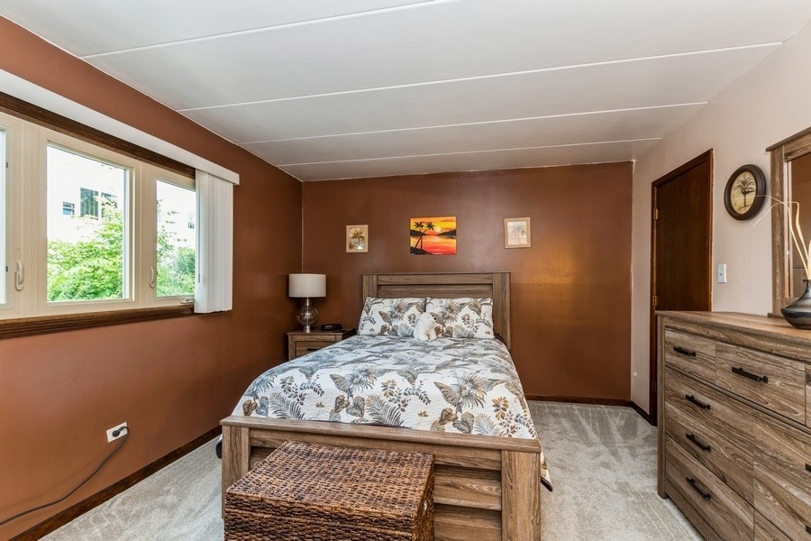 8996 Archer Avenue Unit: 1A