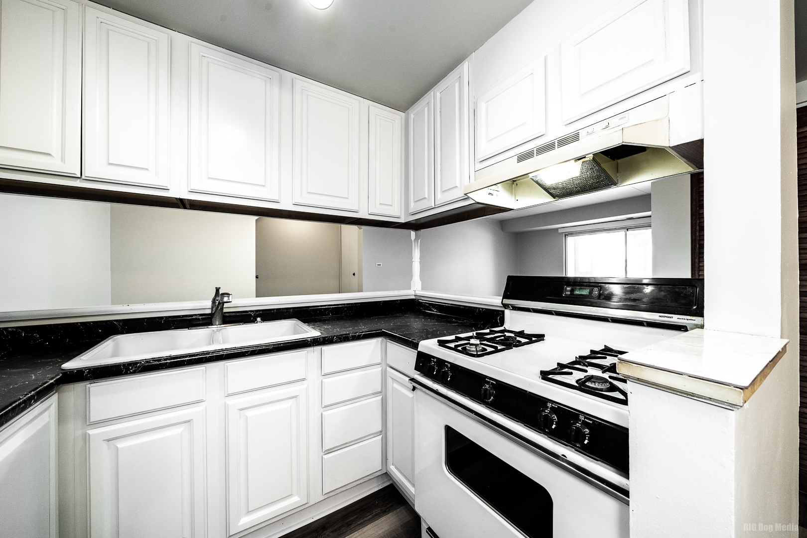 13615 Lavergne Avenue Unit: 102