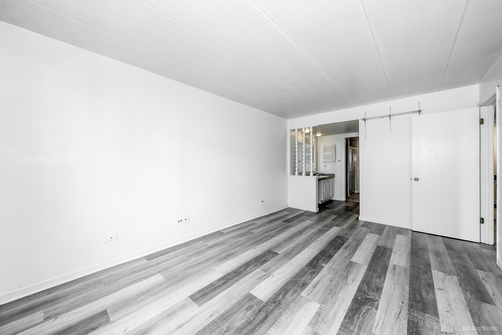 13615 Lavergne Avenue Unit: 102