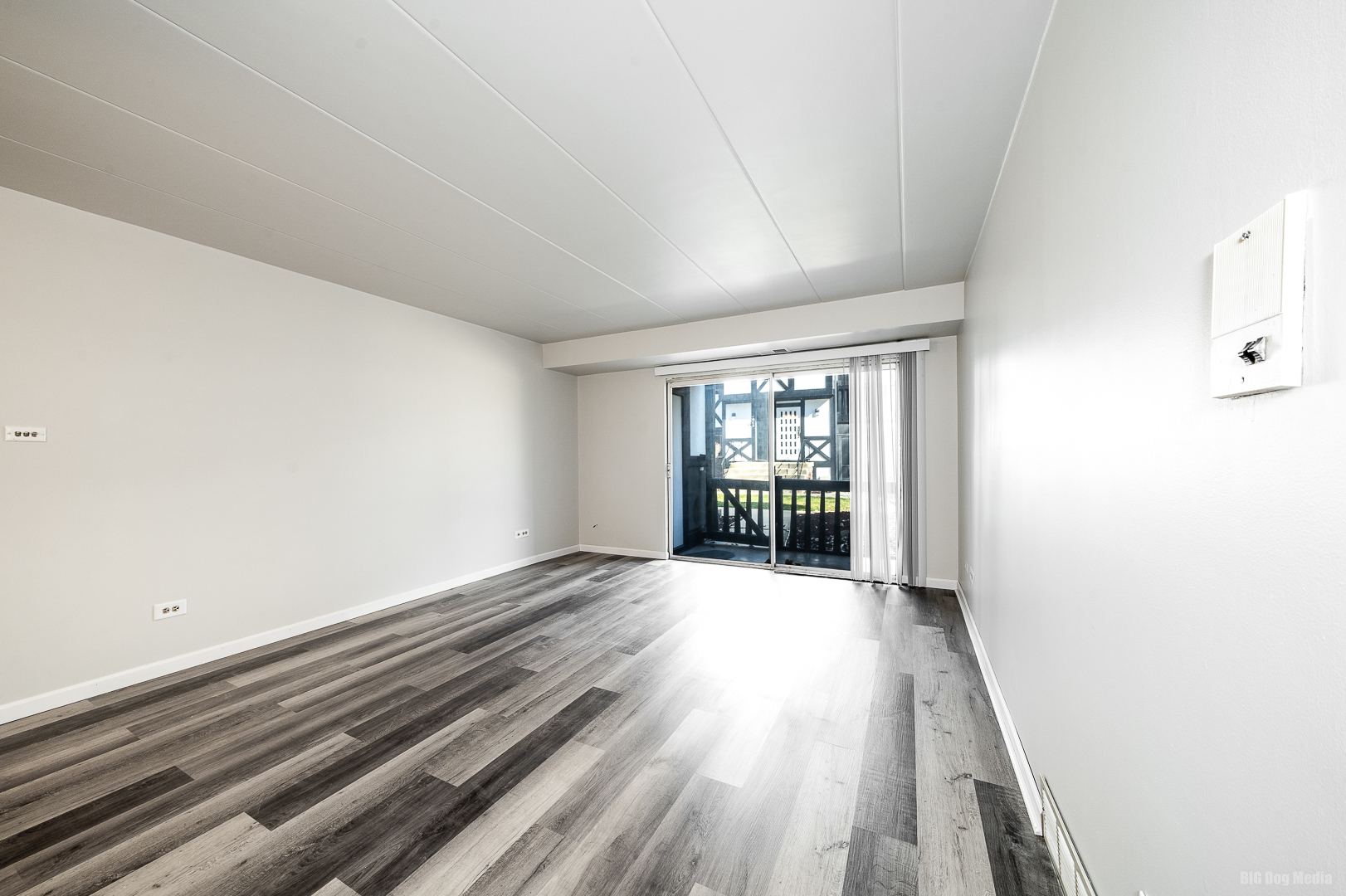 13615 Lavergne Avenue Unit: 102