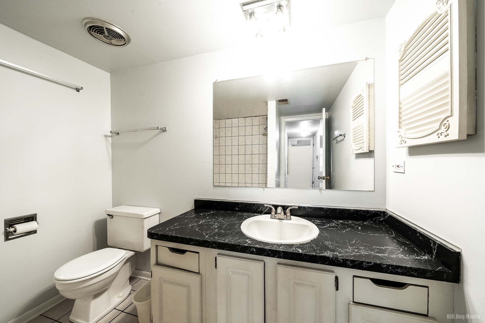 13615 Lavergne Avenue Unit: 102