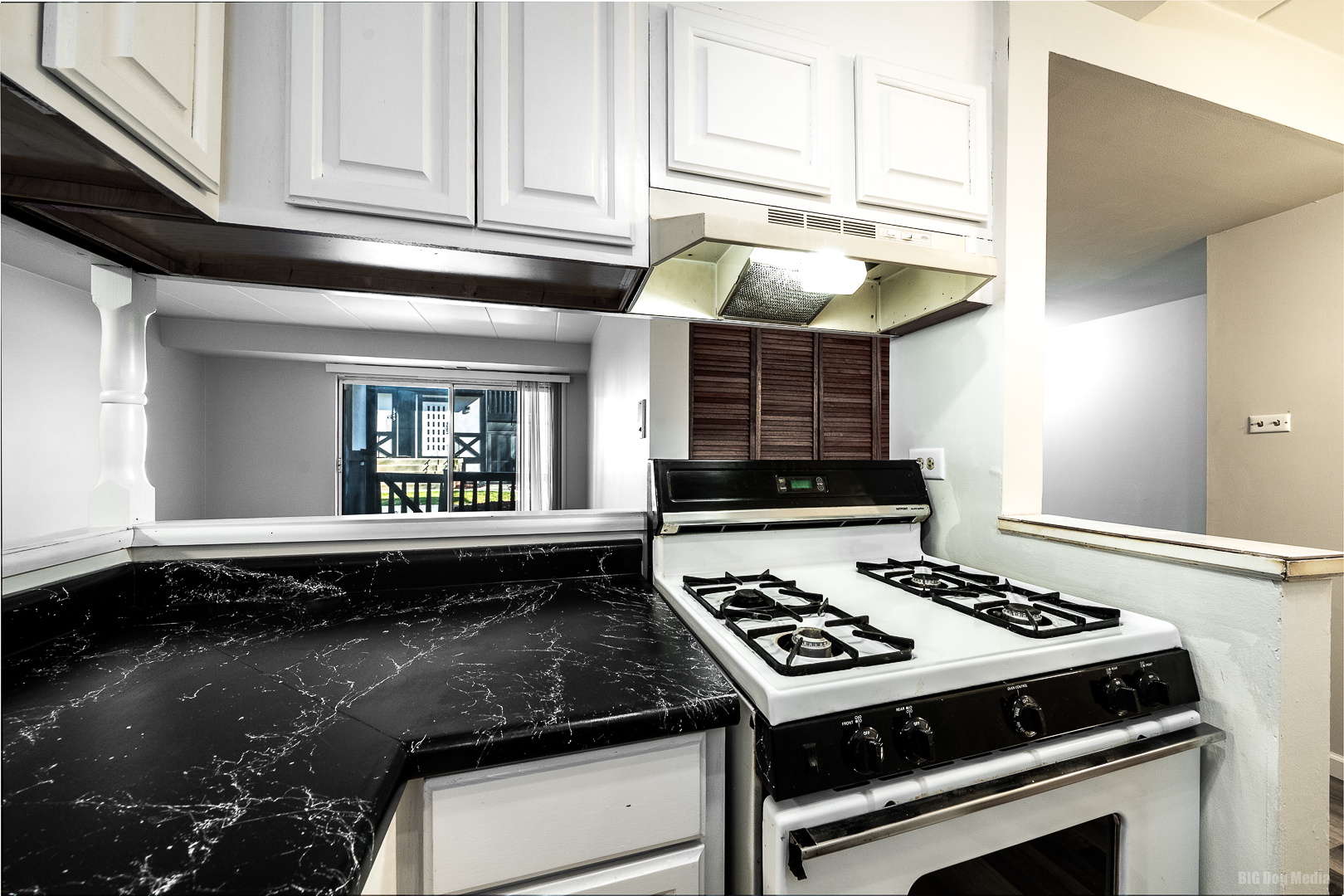 13615 Lavergne Avenue Unit: 102