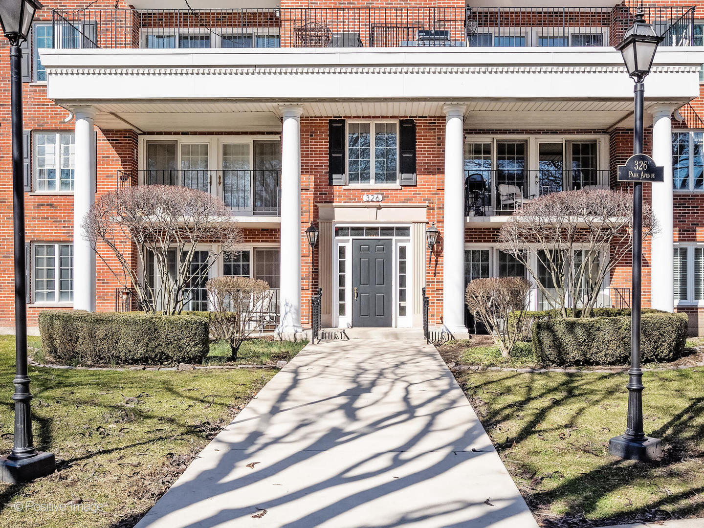 326 Park Avenue Unit: 3