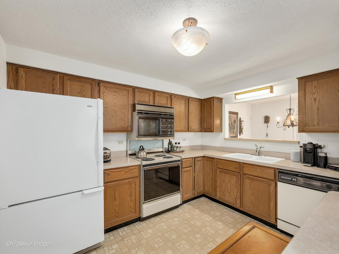 326 Park Avenue Unit: 3