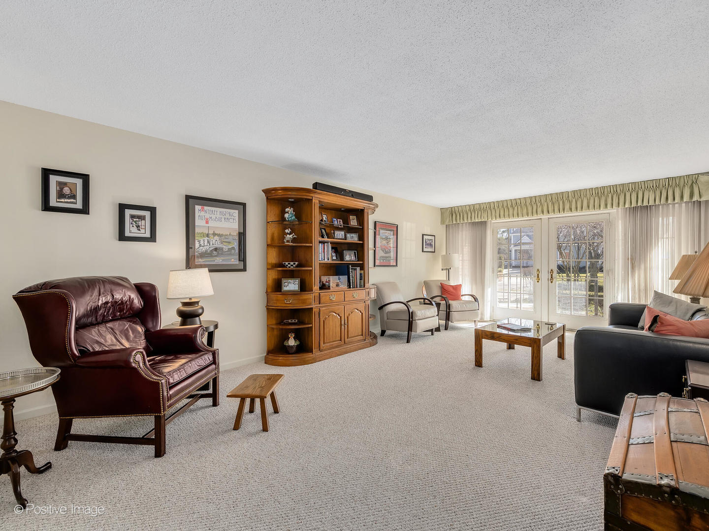 326 Park Avenue Unit: 3
