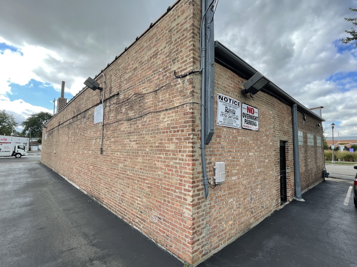 7025 Ogden Avenue