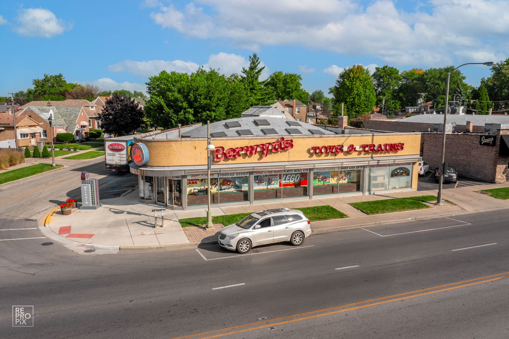 7025 Ogden Avenue