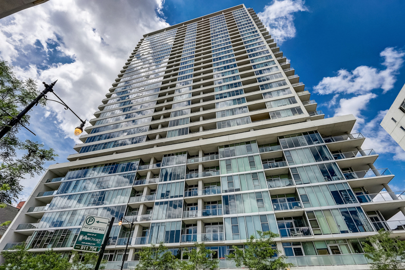 1720 S MICHIGAN Avenue Unit: 1901