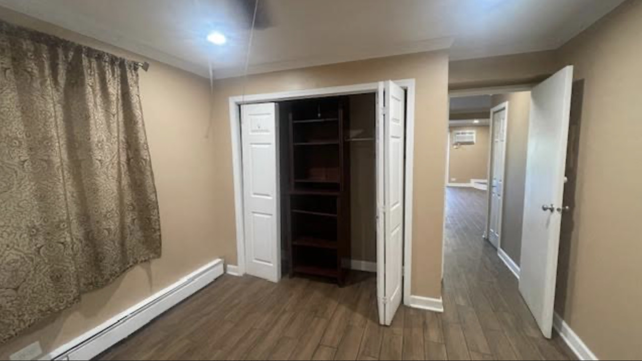 629 W 65th Street Unit: 2