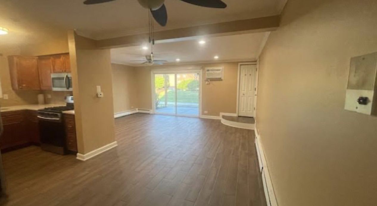 629 W 65th Street Unit: 2