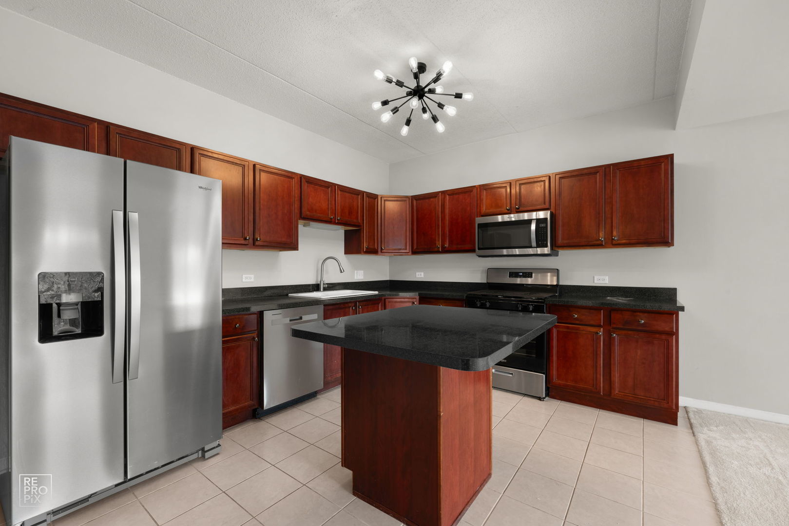 412 Mcdaniels Circle Unit: 501