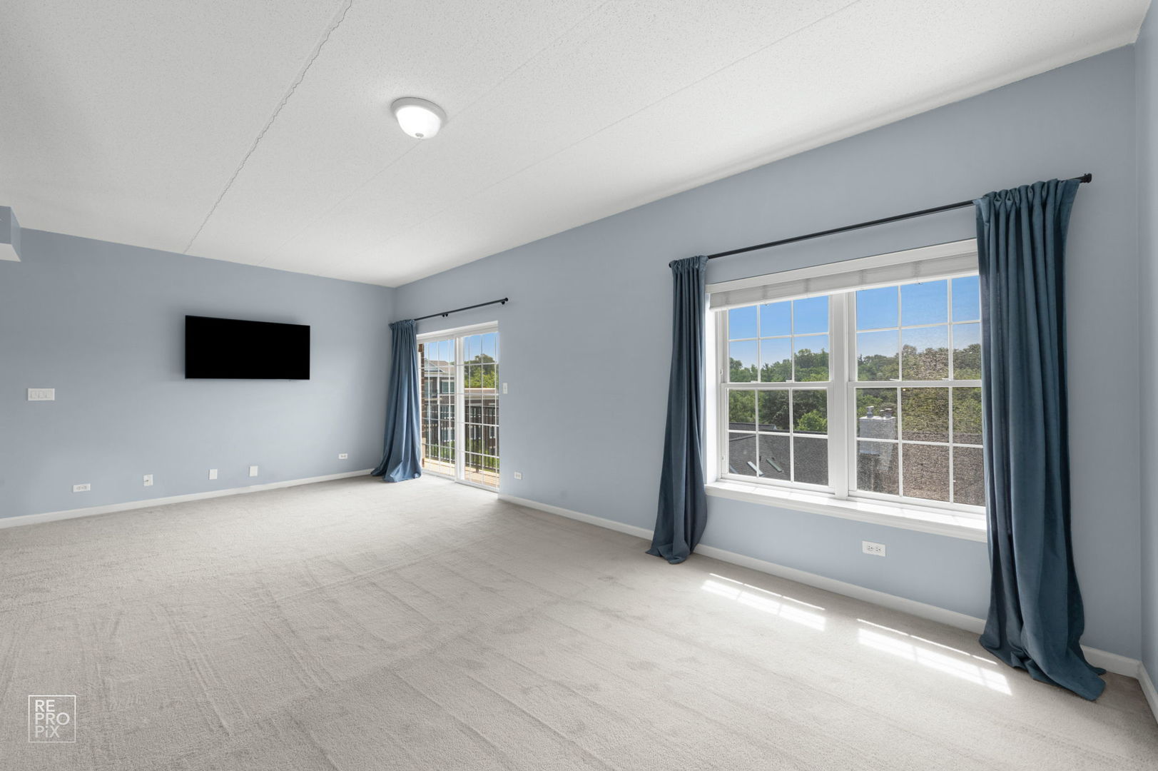 412 Mcdaniels Circle Unit: 501