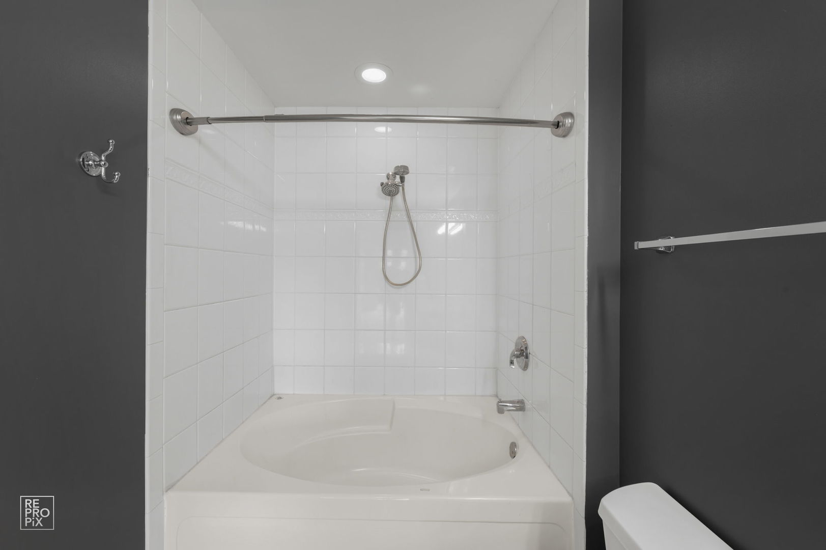 412 Mcdaniels Circle Unit: 501