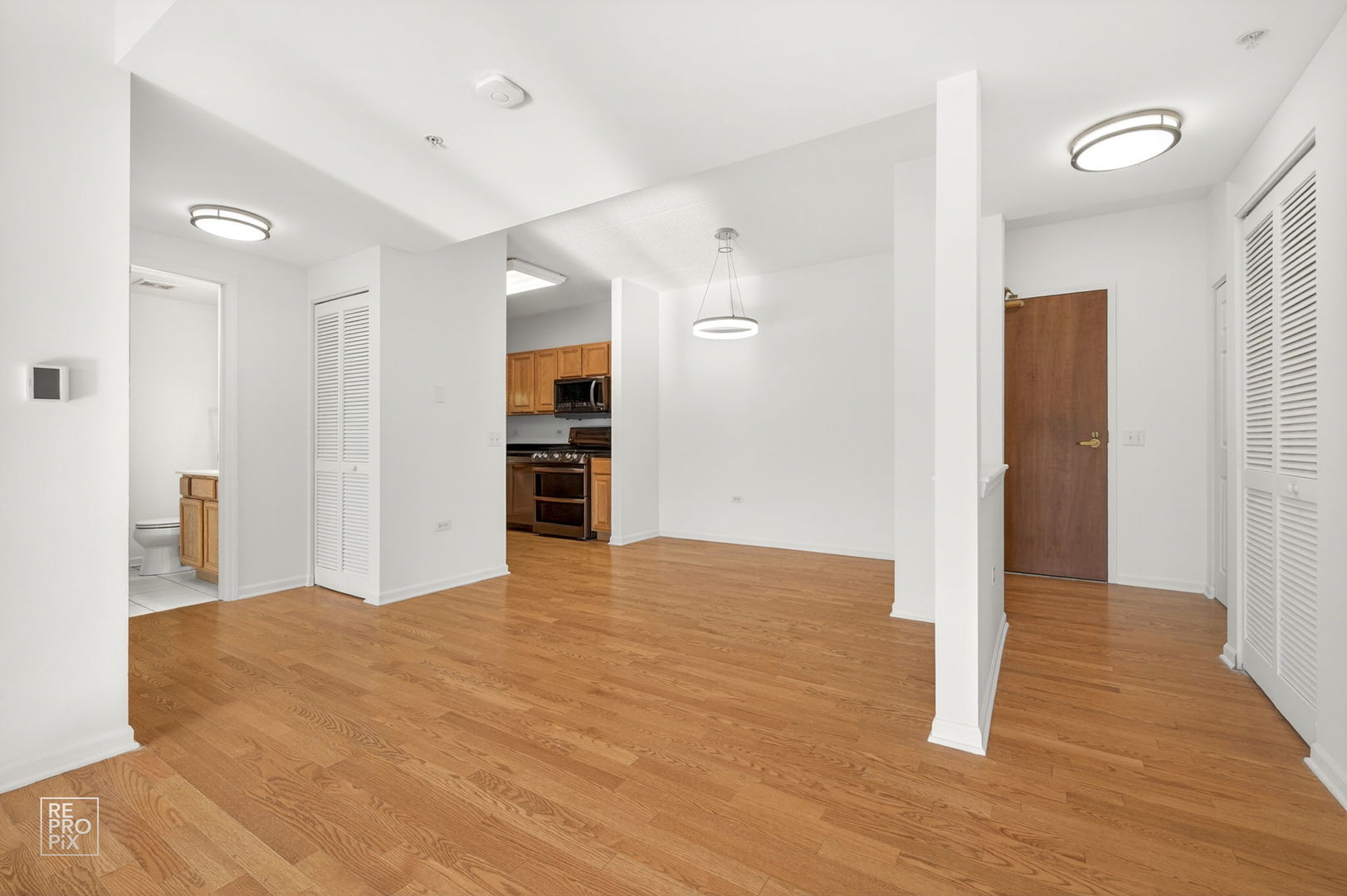 434 McDaniels Circle Unit: 302