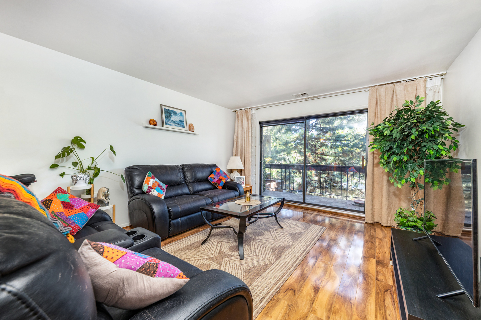 7525 Nantucket Drive Unit: 210