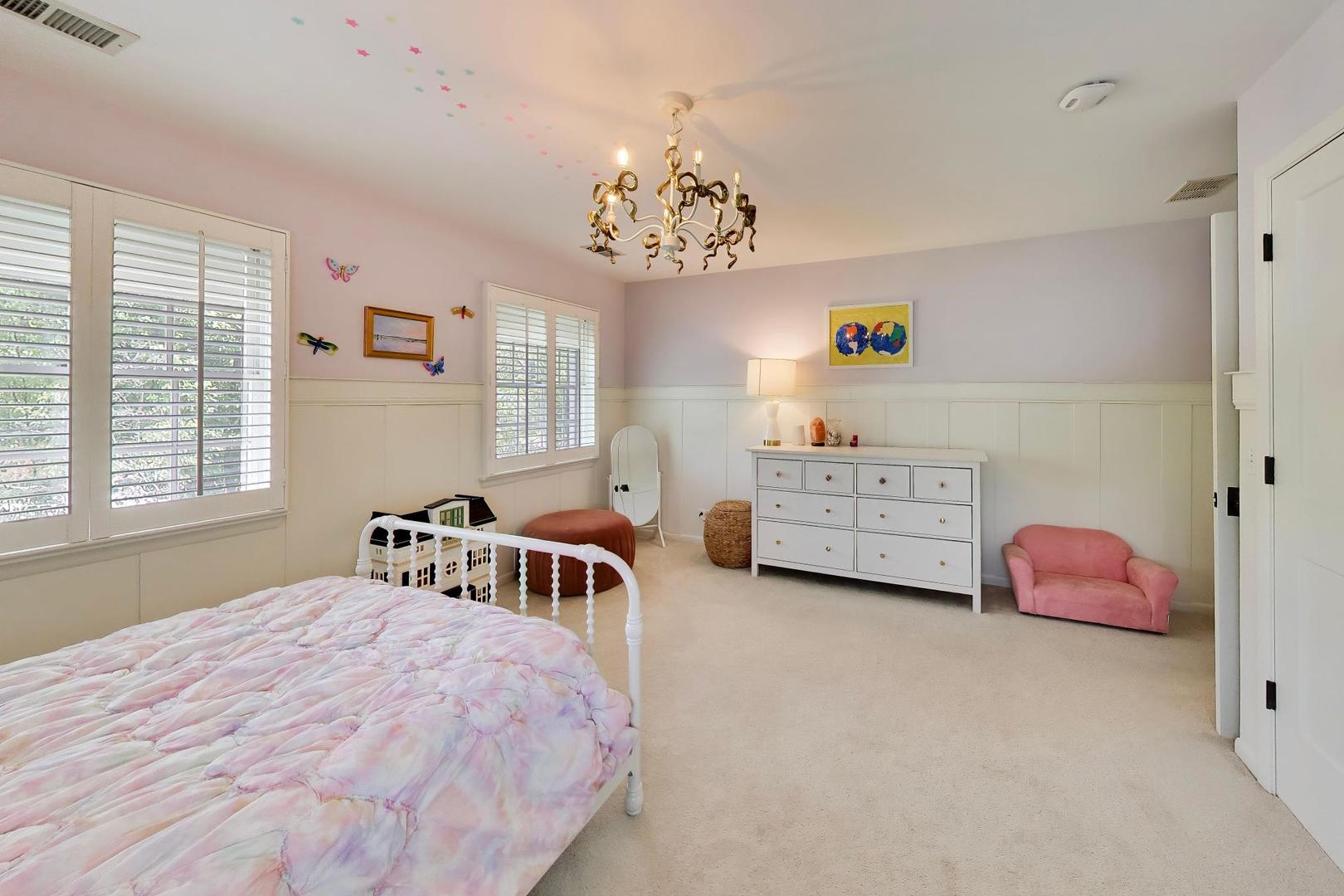 5340 Wolf Road