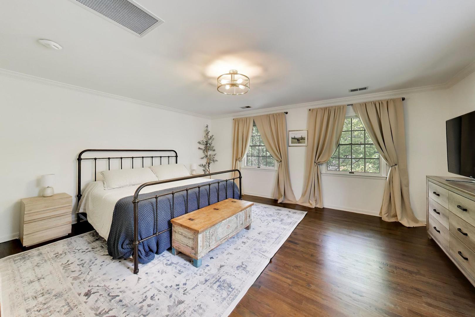 5340 Wolf Road