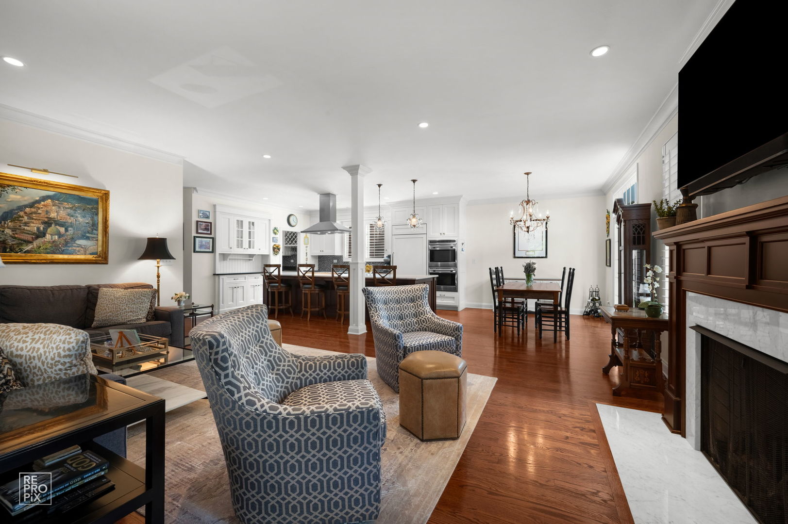 501 Wedgewood Court
