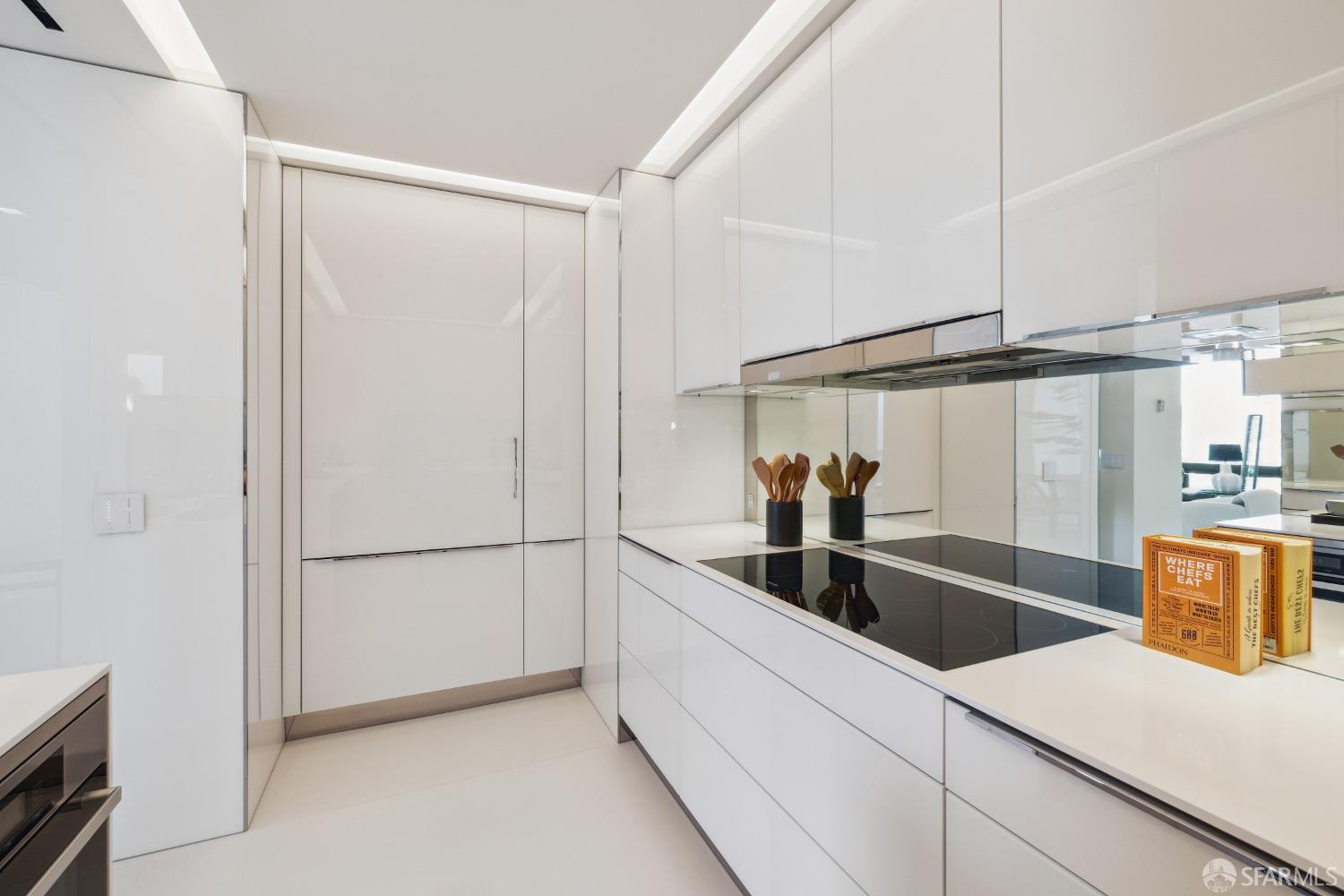 611 Washington Street Unit: 2201