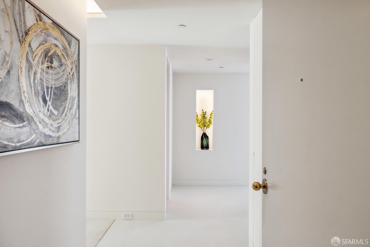 611 Washington Street Unit: 2201