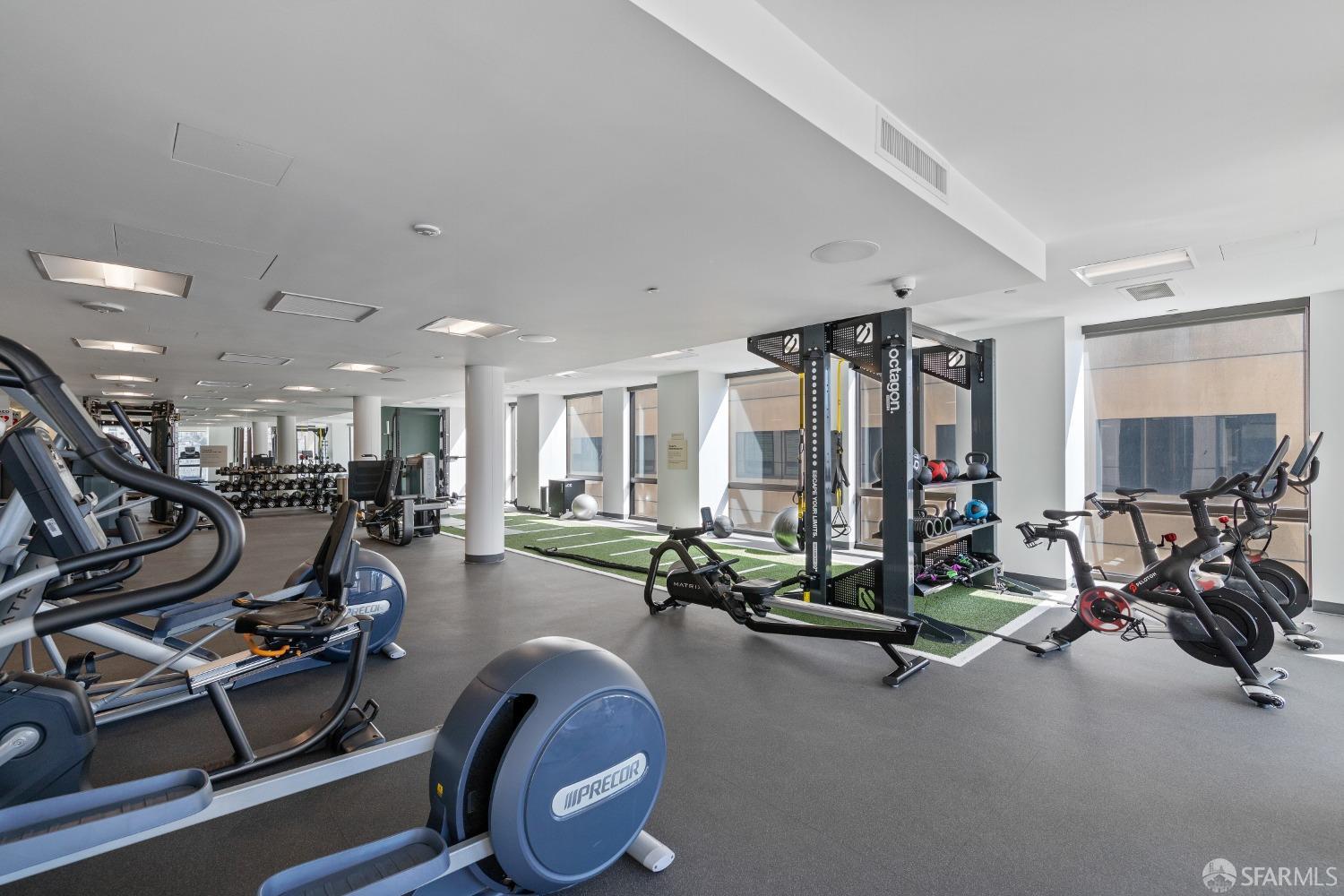 611 Washington Street Unit: 2201