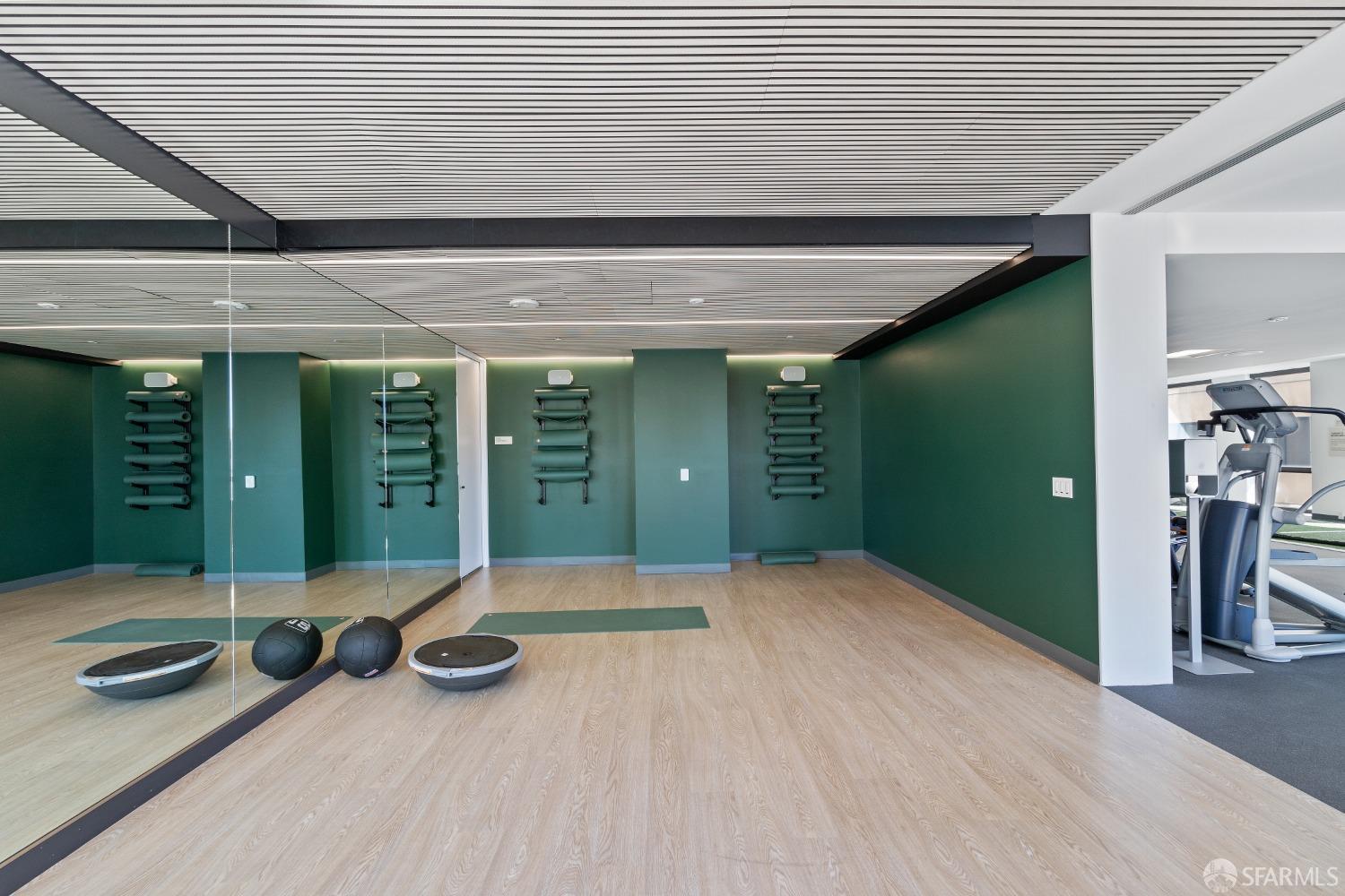 611 Washington Street Unit: 2201