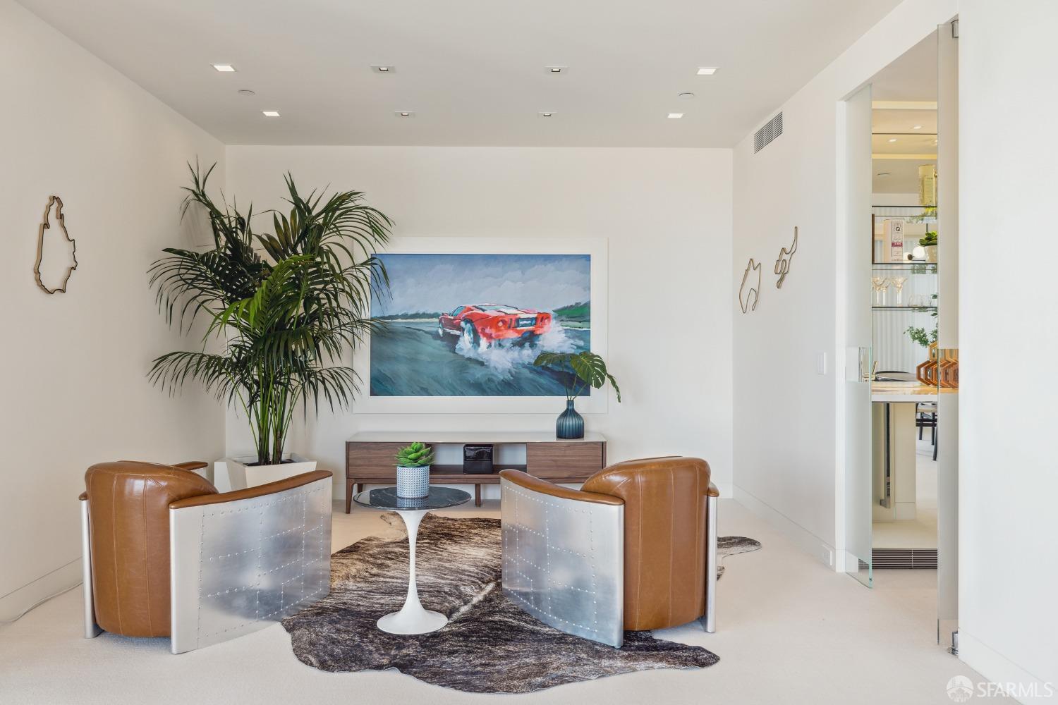 611 Washington Street Unit: 2201