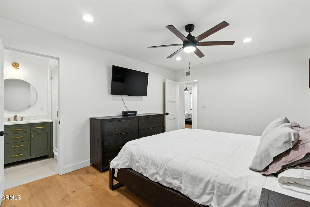 44502 palm vista Avenue