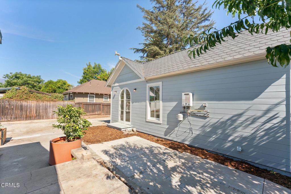 79 W Villa Street