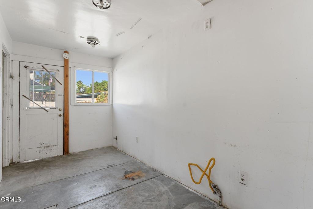 79 W Villa Street
