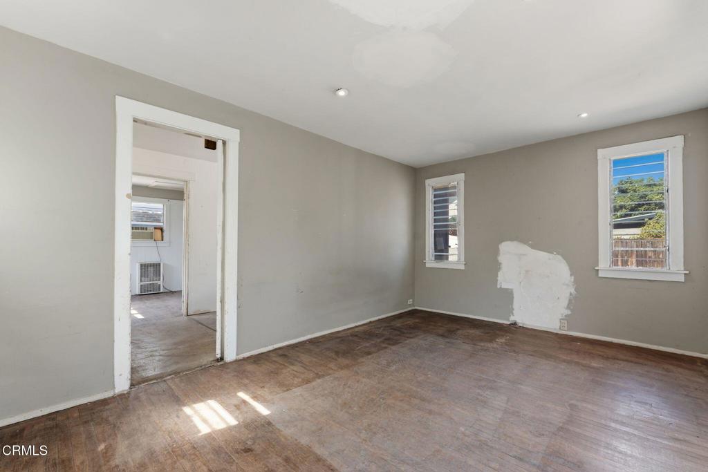 79 W Villa Street