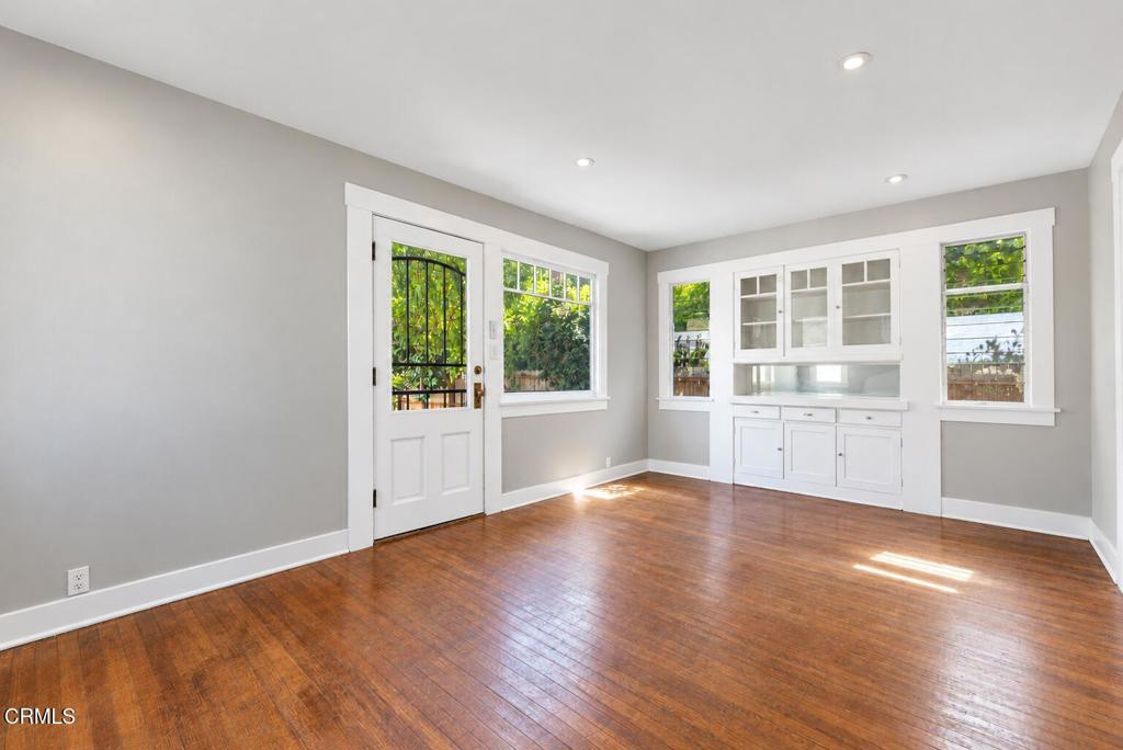 79 W Villa Street