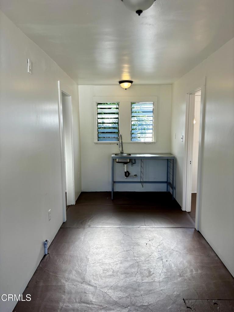 79 W Villa Street