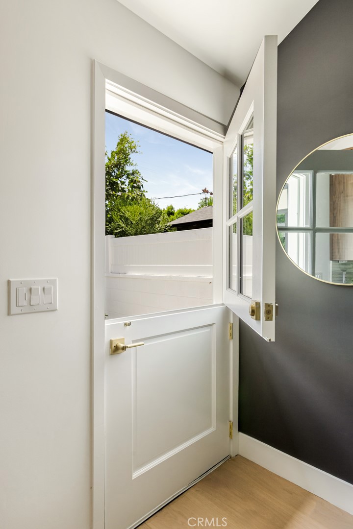 10350 Mccormick Street