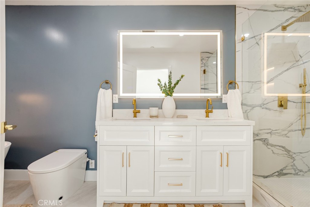 10350 Mccormick Street