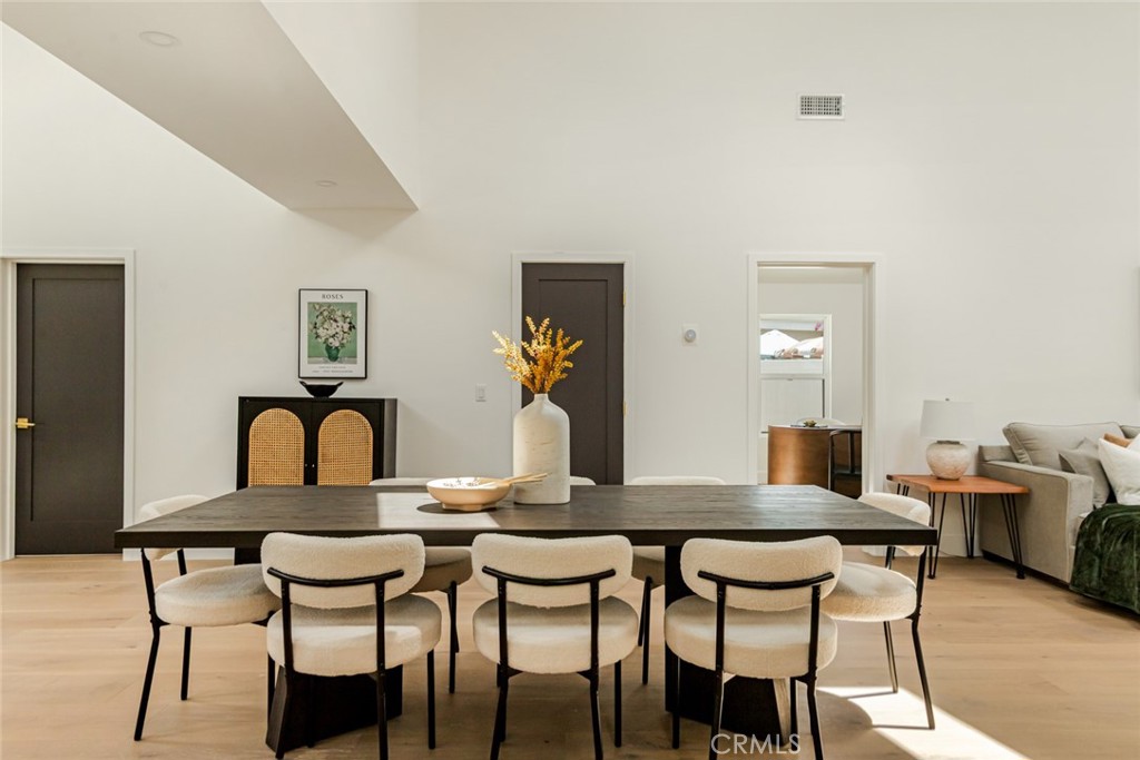 10350 Mccormick Street