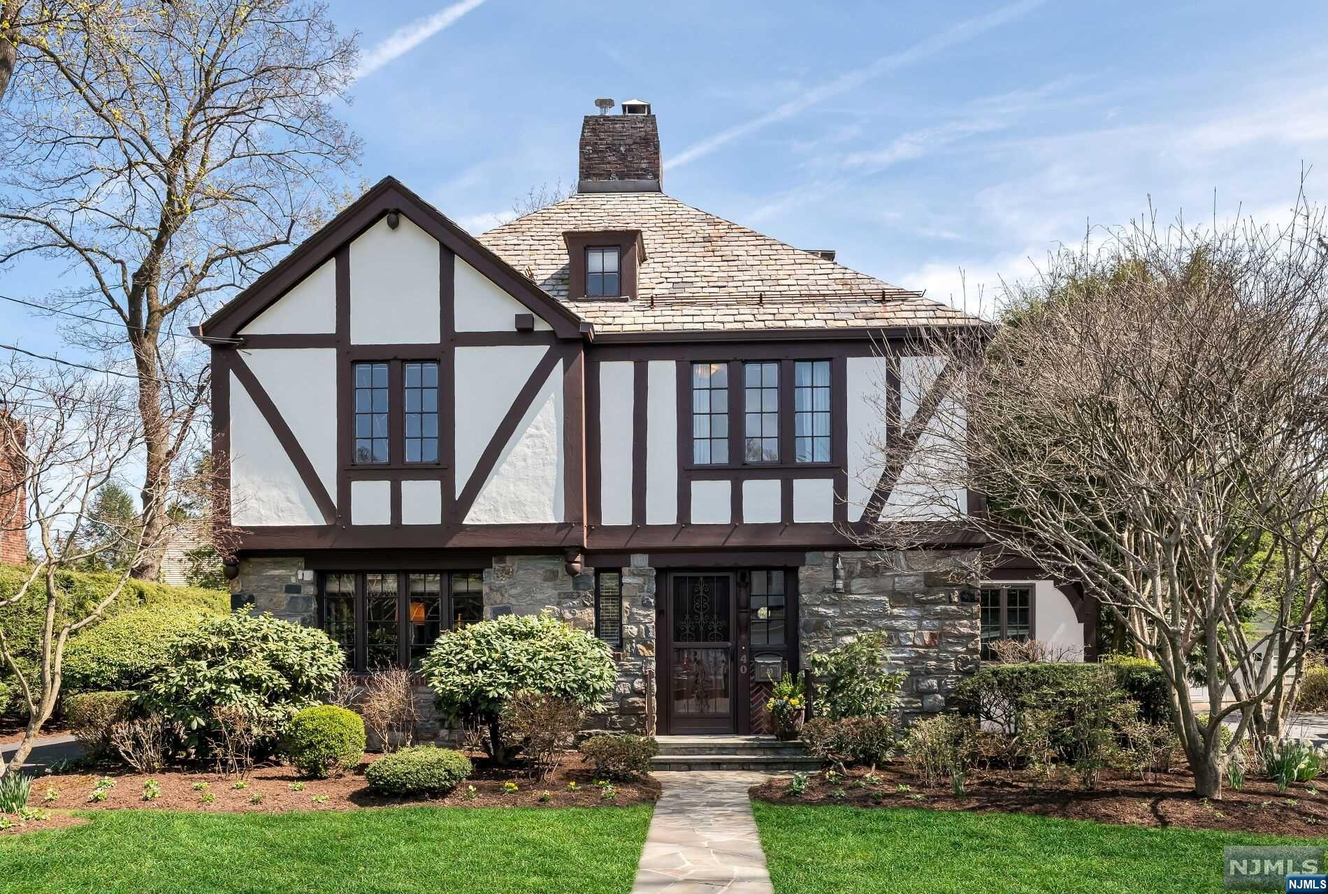 40 Sutton Drive