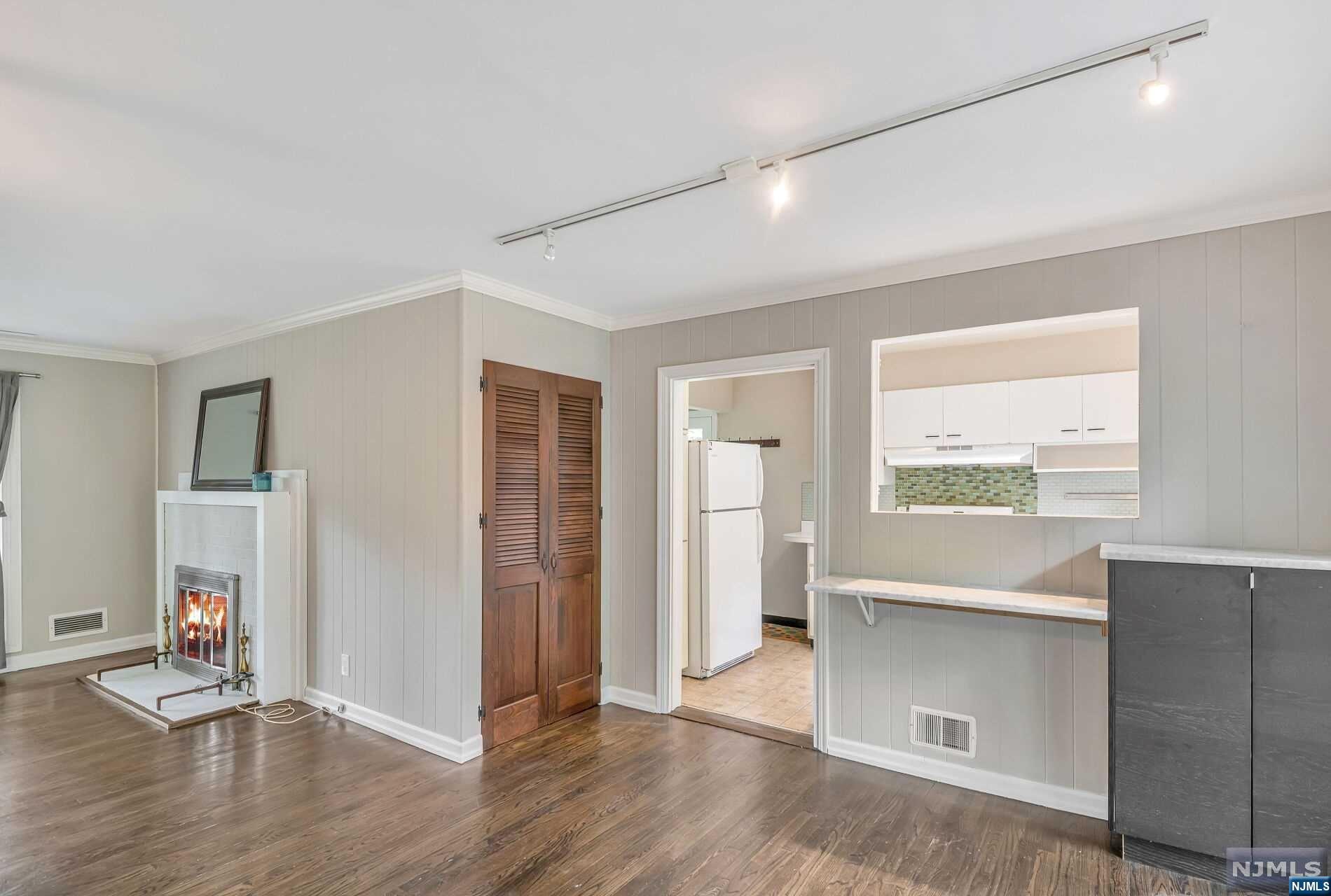 5 Blanchfield Court