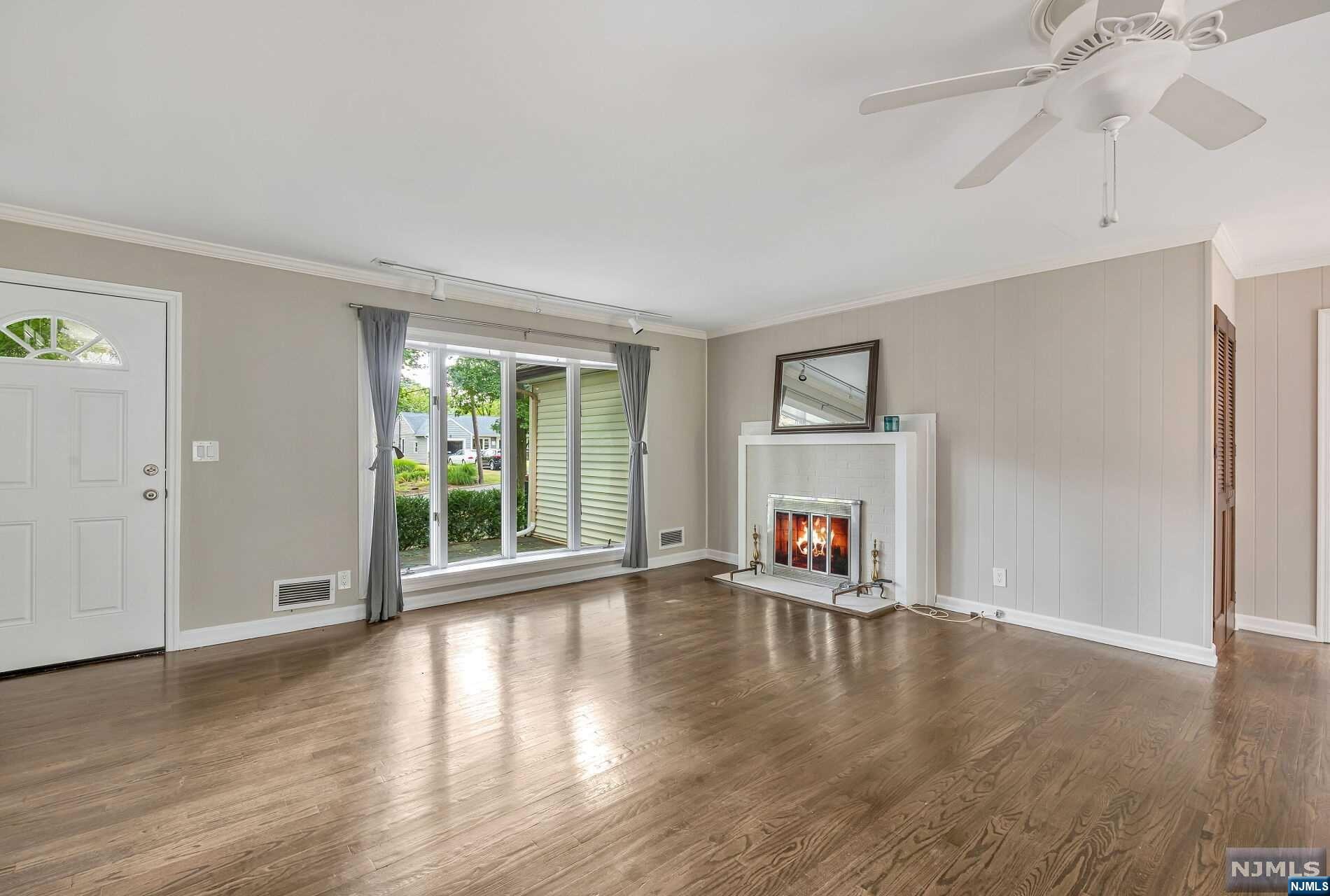 5 Blanchfield Court