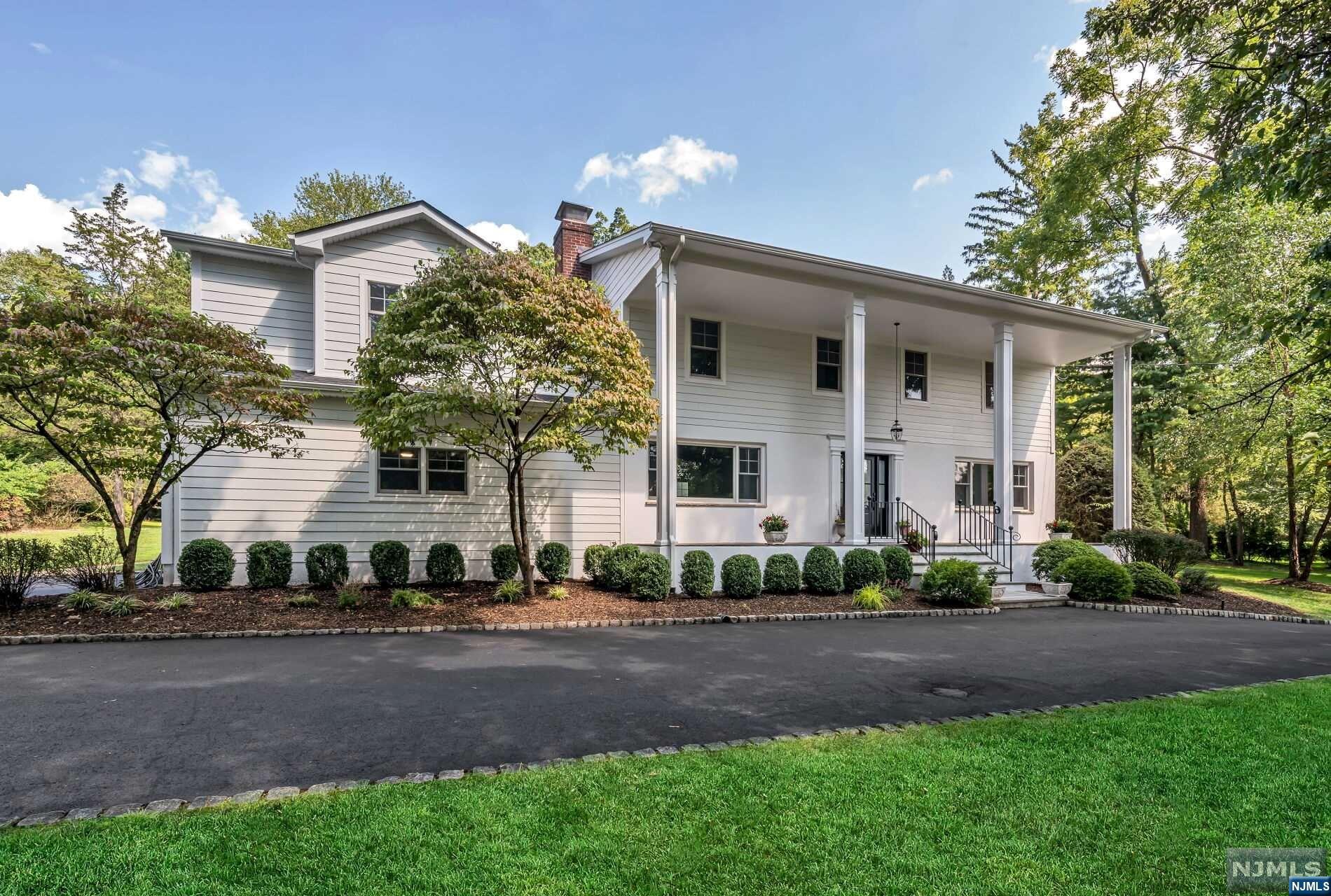 943 East Saddle River Road