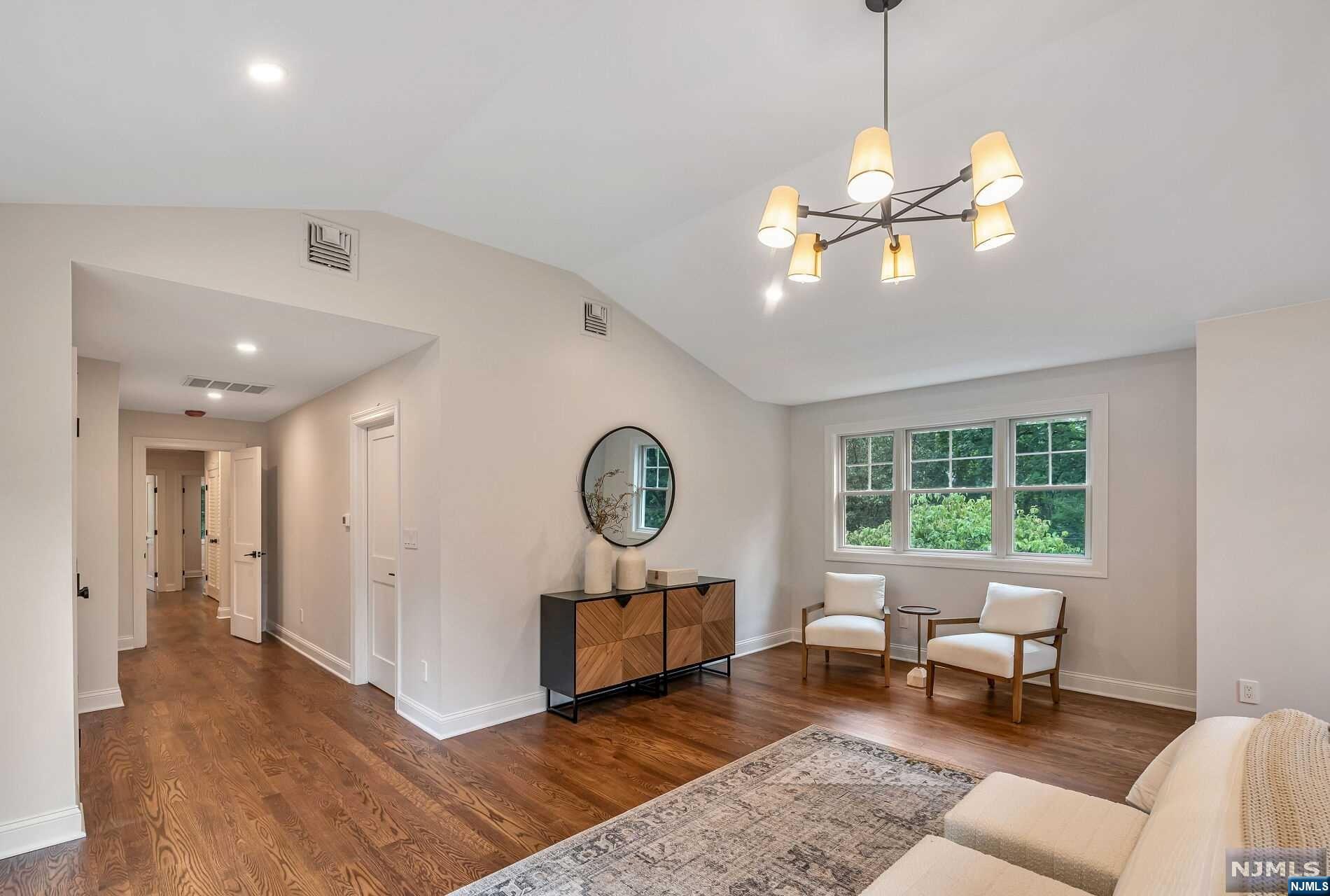 943 East Saddle River Road