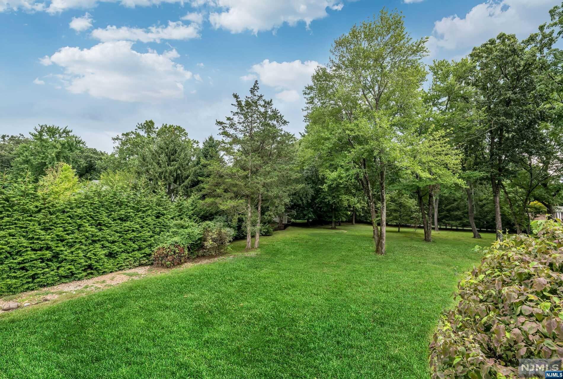 943 East Saddle River Road