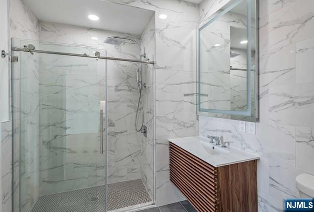35 Jefferson Avenue 304