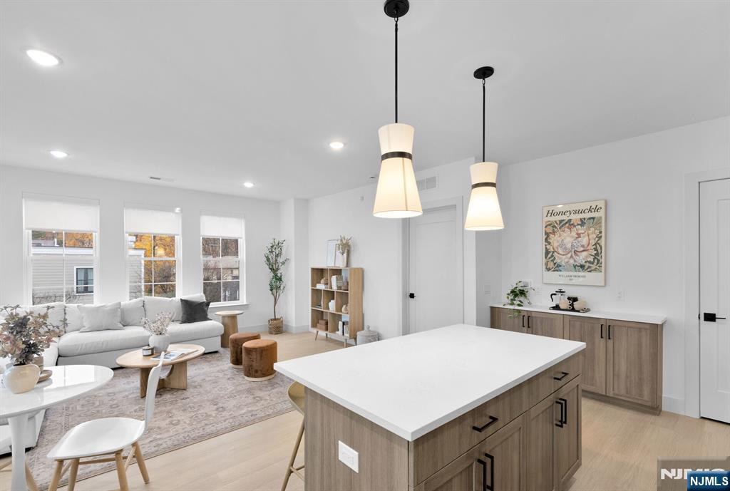 619 Maple Avenue 310