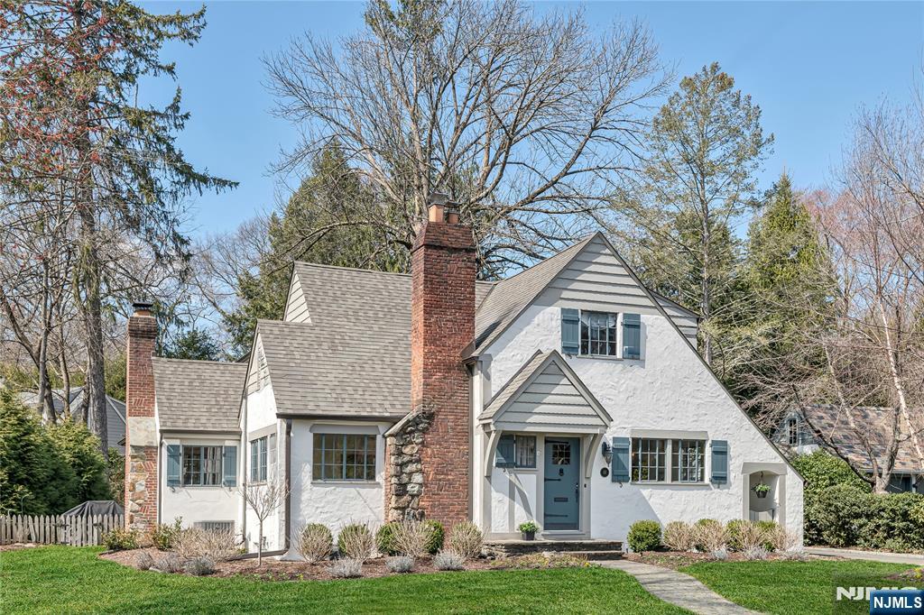 15 Glendon Road