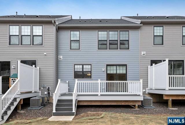 30 Cinnamon Drive